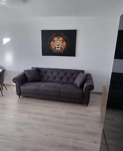 Elias Luxury コンスタンツァ