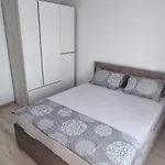 Elias Luxury Apartment