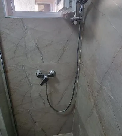 Elias Luxury Apartamento Constanţa